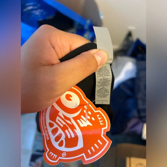 Nwt Sumofish 2018 Graphic Tee - Picture 3 of 3